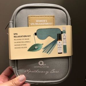 AROMA HOME— Women’s Spa Relaxation Kit